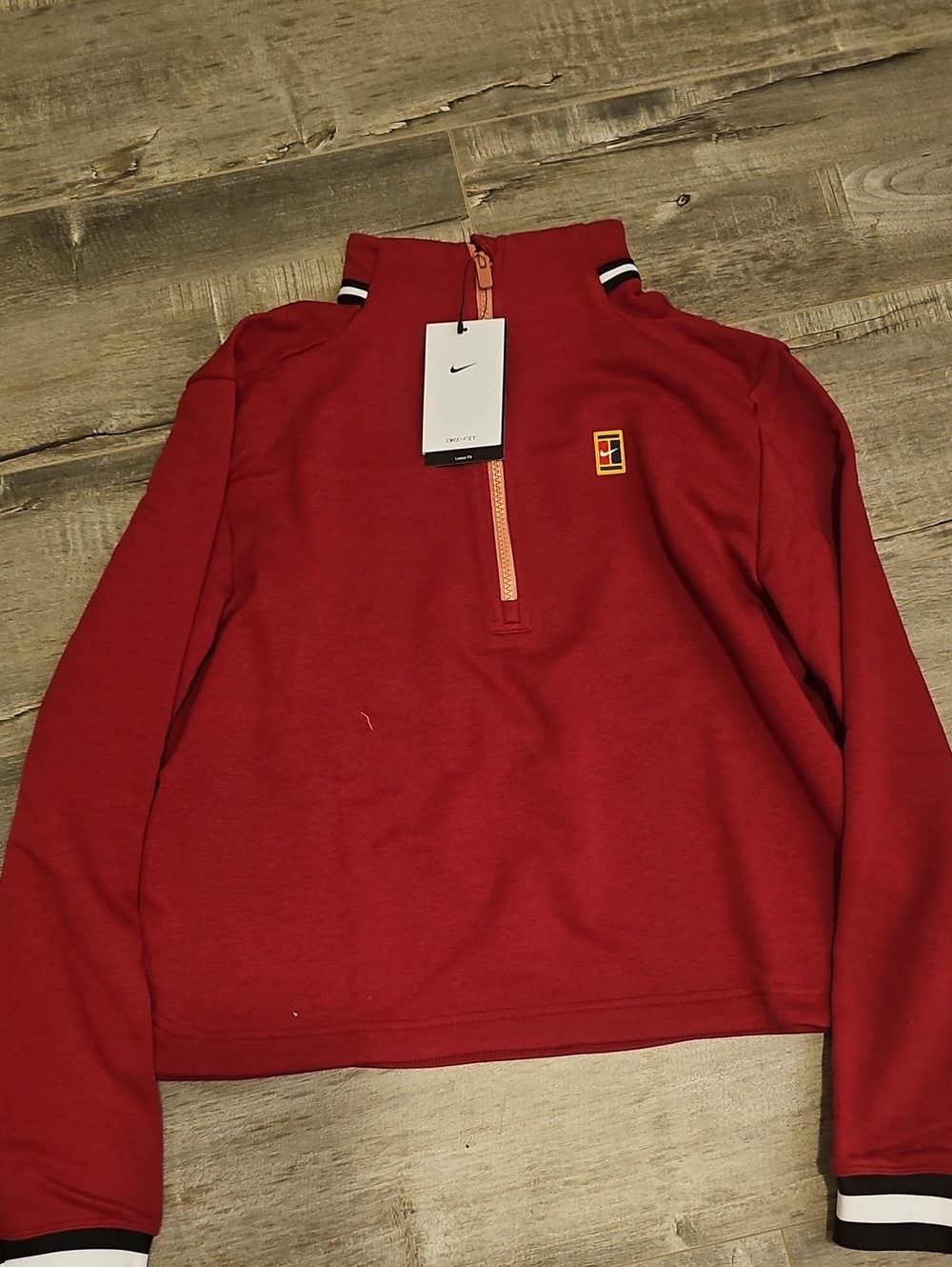 Nike Women’s Crimson Zip-Pullover Sweater with Contrast Trim Tennis BNWT DRI-FIT